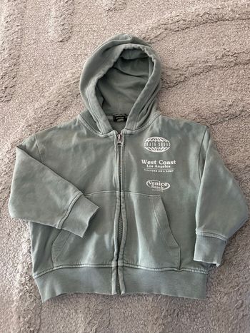 Gilet à capuche vert d’eau TAO 2/3 ans.