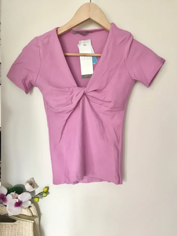 Tee shirt rose lilas Neuf avec étiquette