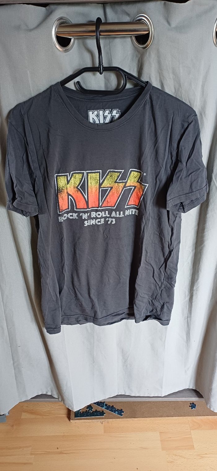 Tee-shirt Kiss - photo numéro 1