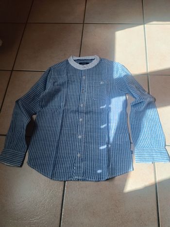 Chemise rayée bleu et blanche Okaïdi 8 ans