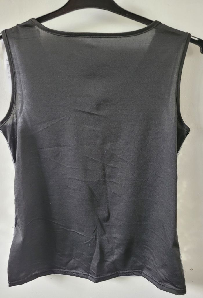Tee-shirt paillettes - photo numéro 4