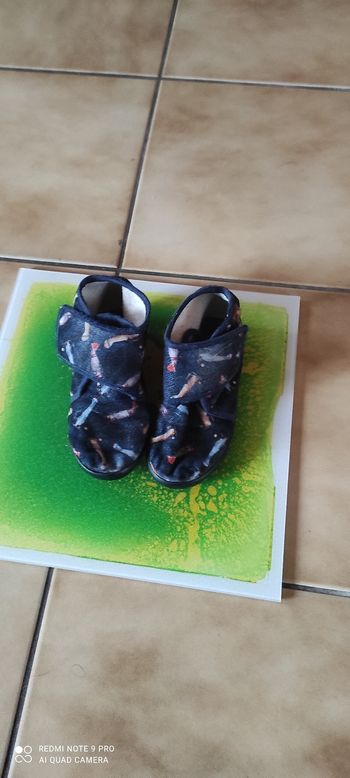 Pantoufle montante chauss'03 pointure 28