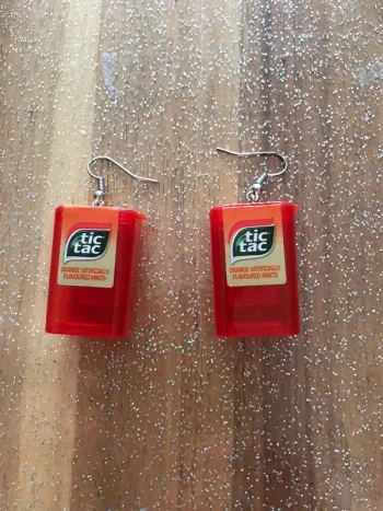 Boucles d’oreilles boîtes de Tic-tac