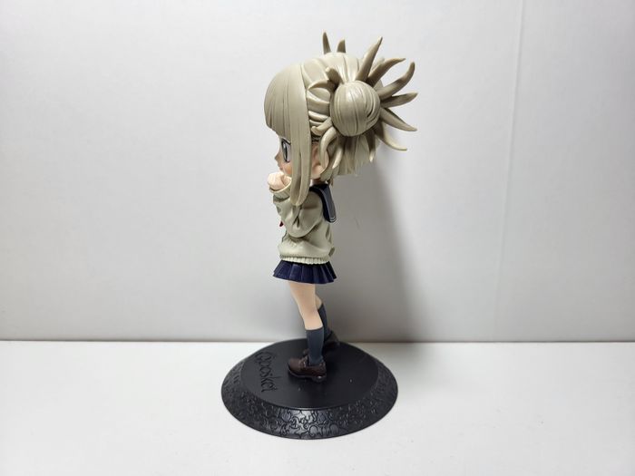 Figurine My Hero Academia Figurine Qposket Himiko Toga - photo numéro 4