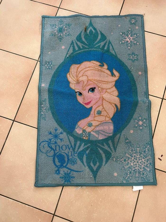 Donne tapis reine des neiges - photo numéro 2