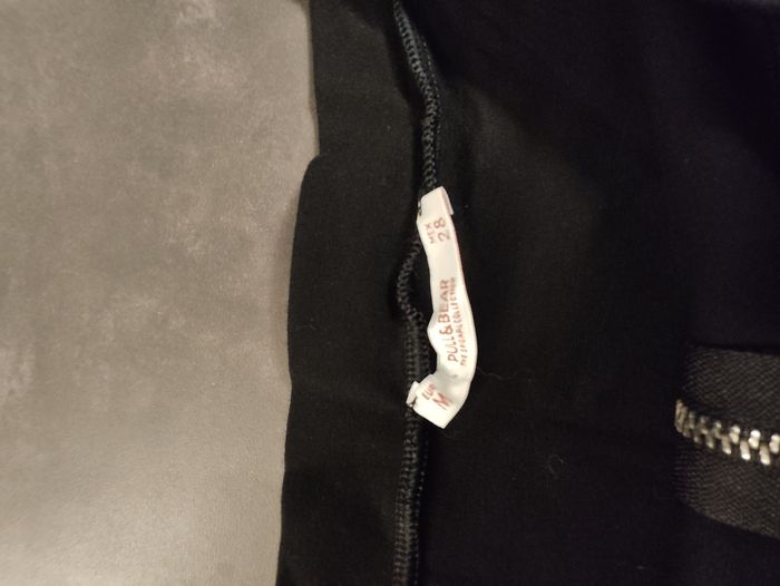 Jupe noire courte femme Pull&Bear – Taille M - photo numéro 3
