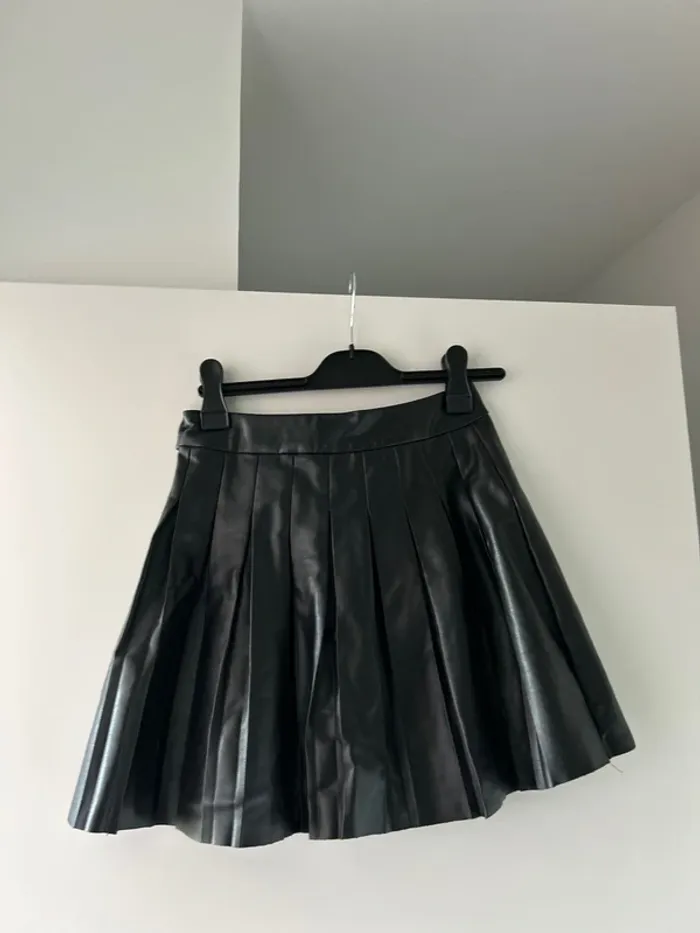 Jupe en cuir New Yorker taille XS - photo numéro 3