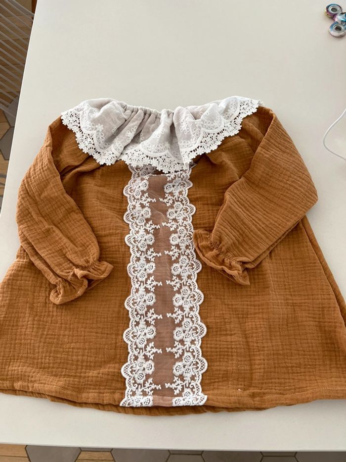 Robe camel créatrice