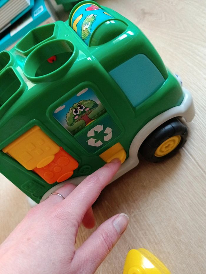 Camion avec forme - photo numéro 4