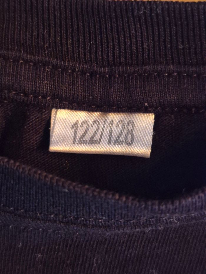 Tee-shirt manches longues – Taille 122/128 (7-8 ans) - photo numéro 2