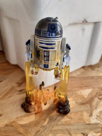 Figurine starwars 30th  r2 d2