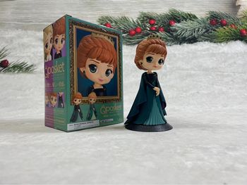 Figurine Qposket disney Anna Reine d’Arendelle Frozen 2