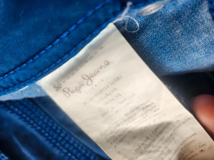 Pantalon et foulard - photo numéro 4