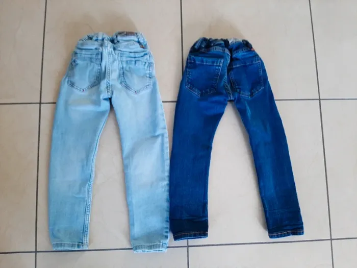 Lot de 2 jeans 4 ans - photo numéro 2