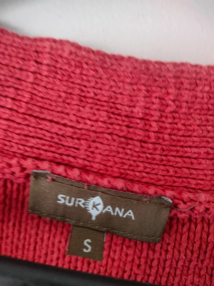 Pull rouge Surkana taille S - photo numéro 3