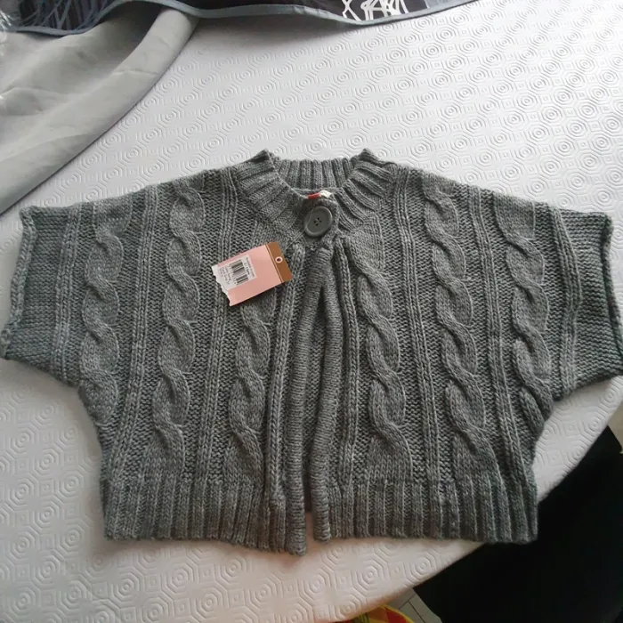 Cardigan bolero neuf etiquette