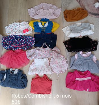 Lot de robes, combishort 6 mois
