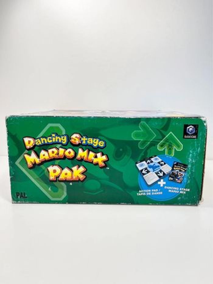 À débattre : Nintendo GameCube Dancing Stage Mario Mix - Neuf jamais utilisé - photo numéro 18