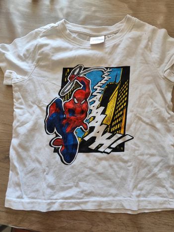 T-shirt marvel spiderman