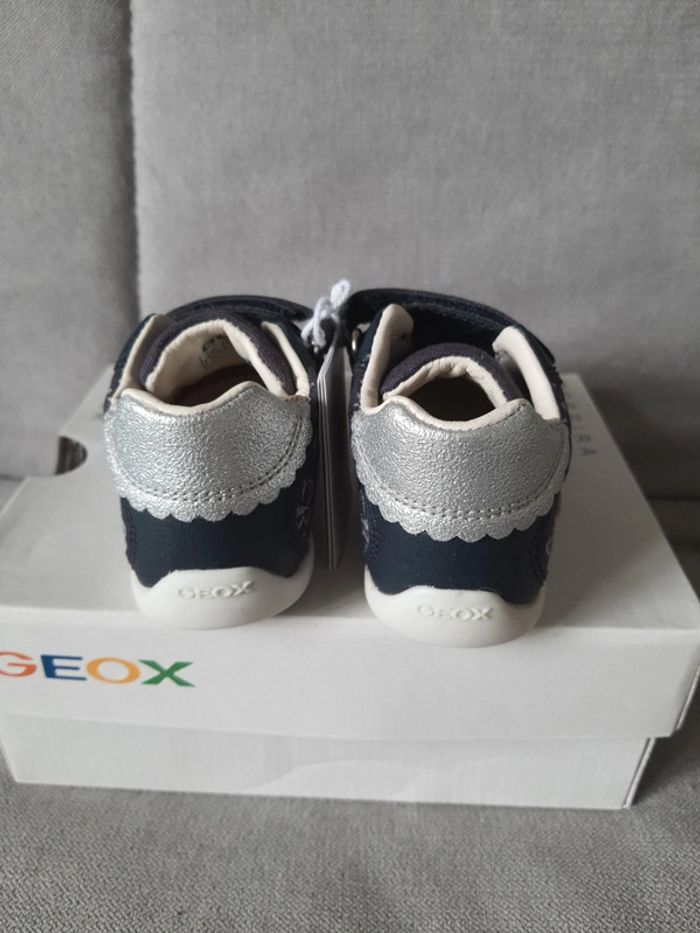 Baskets montantes Geox 1ers pas pointure 21 neuf avec étiquettes - photo numéro 4