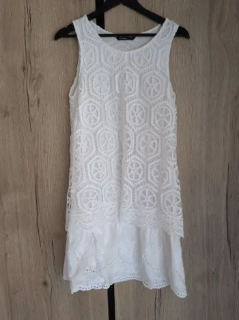 Robe Blanche Dentelle / Crochet Desigual Doublée Taille 40
