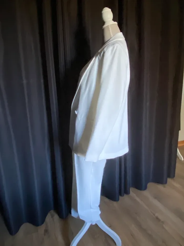 Ensemble Tailleur pantalon trois pièces - photo numéro 6