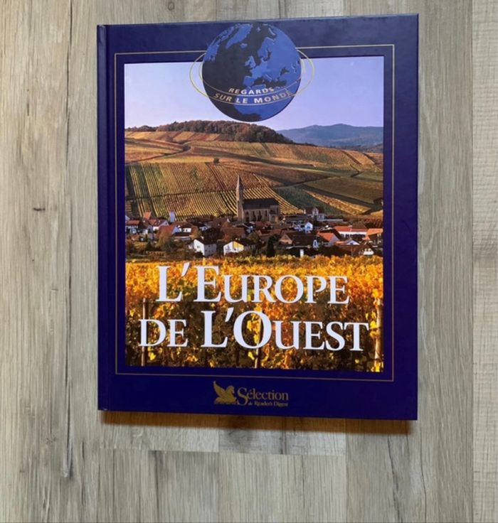 Livre de la Collection « Regards sur le monde »