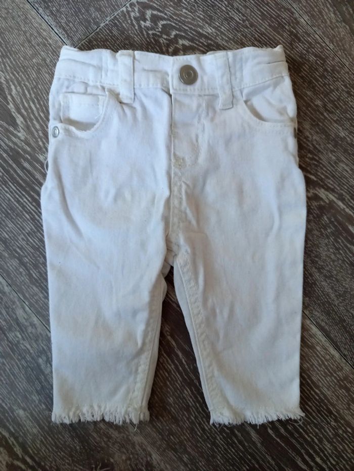 Jean blanc Primark 3 mois