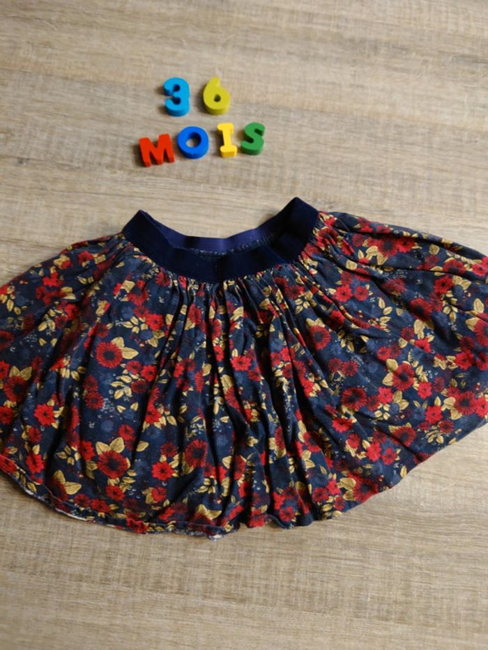 2 jupes fantaisies - 3ans - photo numéro 5
