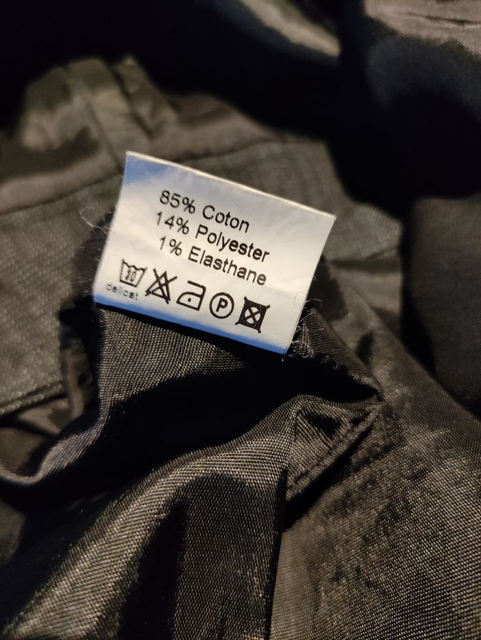 Jupe mi-longue noire - photo numéro 5