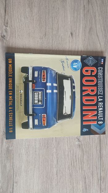 Fascicule numéro 4 n°4 seul sans pièce Renault R8 Gordini 1/8 1/8ème Eaglemoss collections #D08