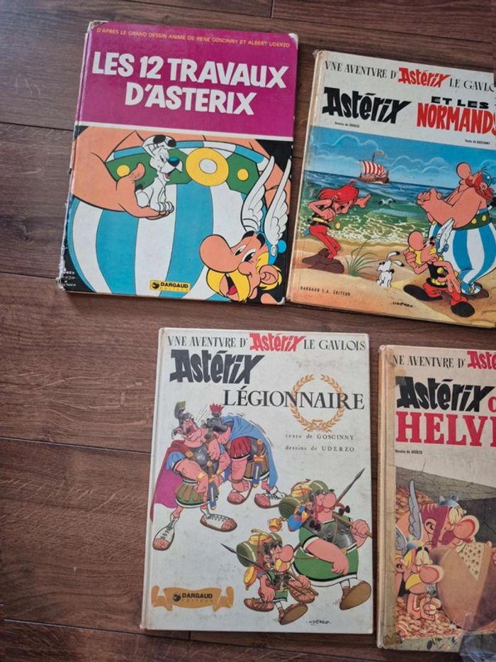 Lot de 7 bandes dessinées Astérix - photo numéro 2