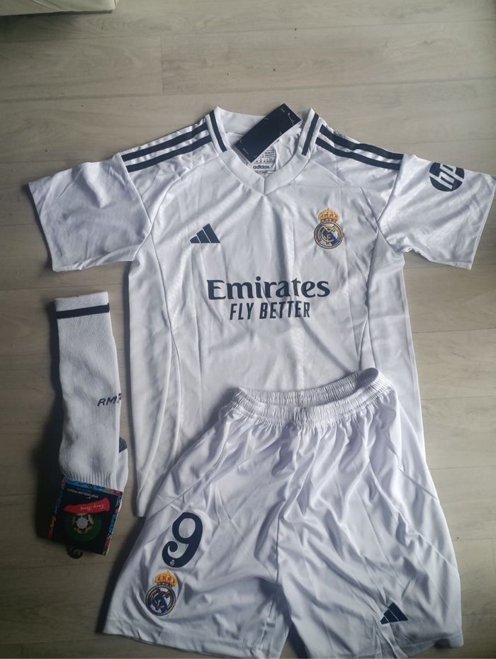 Ensemble Real Madrid NEUF