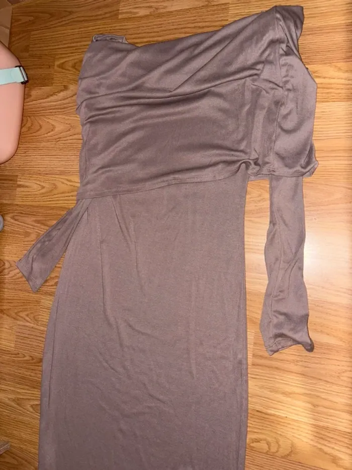 Robe longue H&M taille M - photo numéro 4