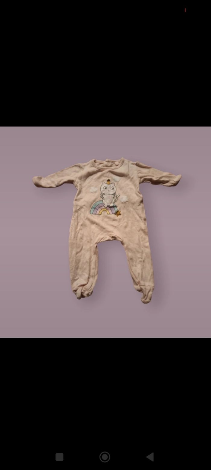 Lot de pyjamas fille 3 mois - photo numéro 3