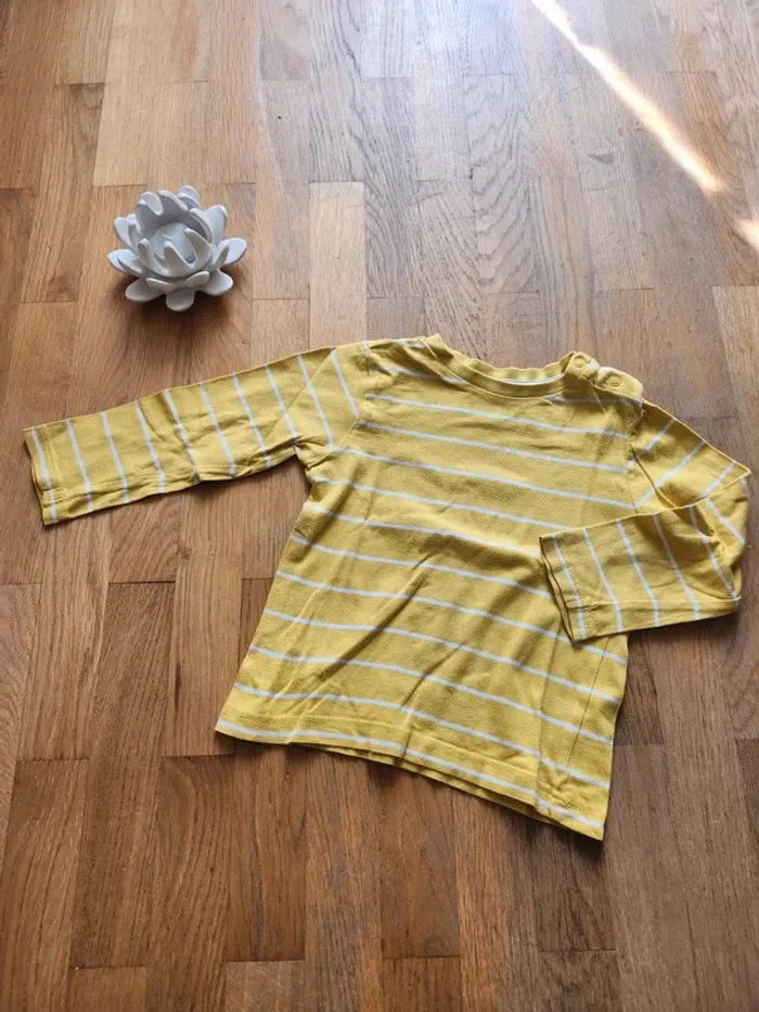 Tee shirt