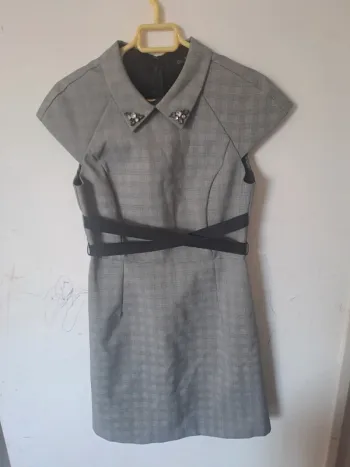 Robe effet tailleur gris à carreaux Zara Taille M