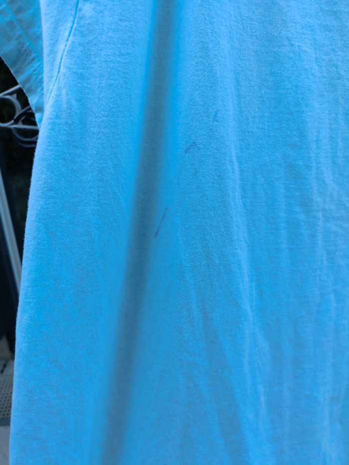 T-shirt blanche porte bleu turquoise taille 52 - photo numéro 4
