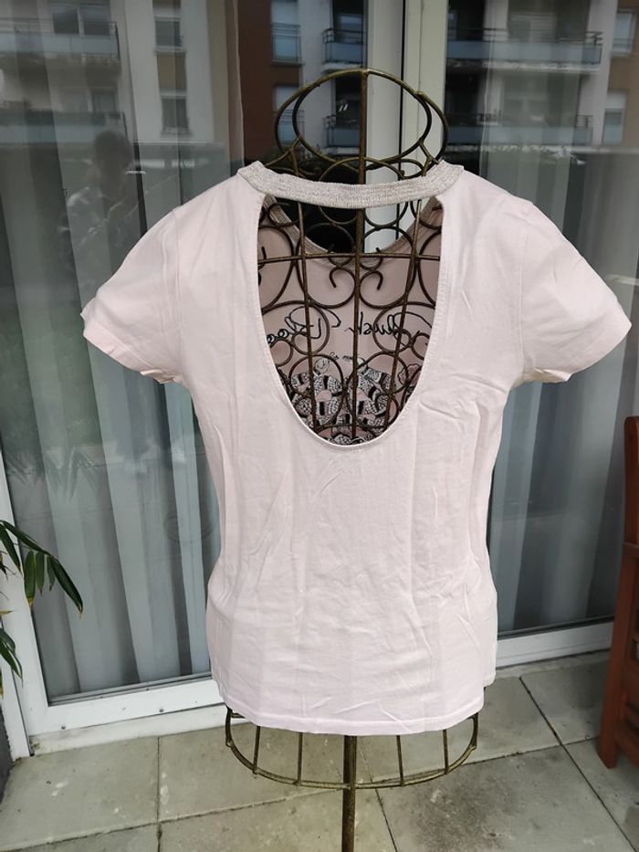 T-shirt dos nu - photo numéro 2