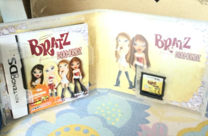 BRATZ  FOREVER DIAMANT dz - photo numéro 3