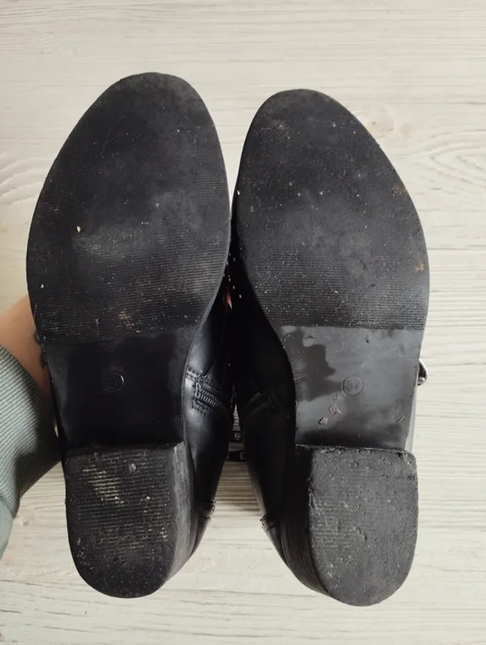 Bottines noires - photo numéro 4
