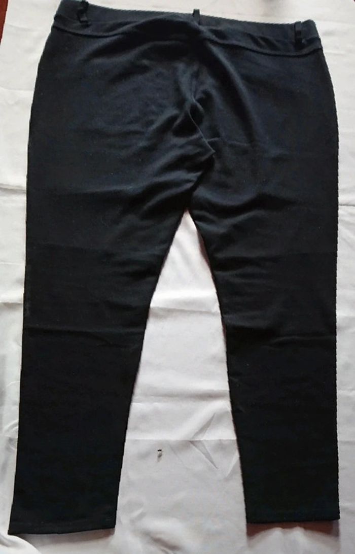 Pantalon noir la halle. - photo numéro 3