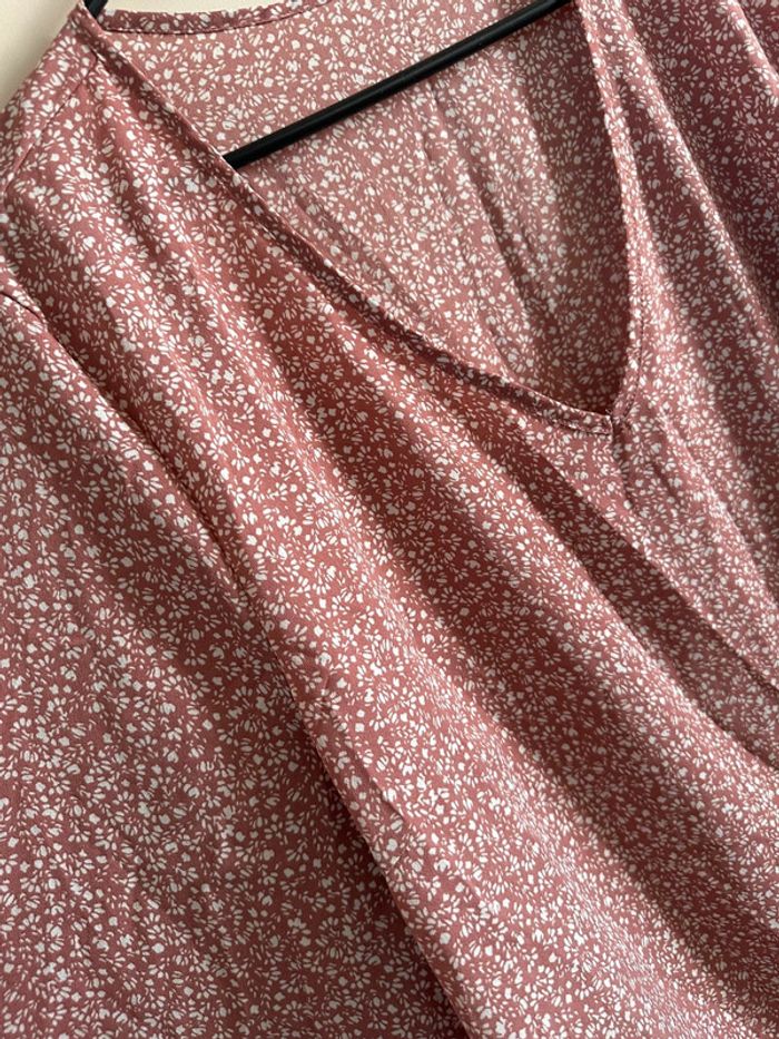 Blouse fleurie fluide neuve - photo numéro 4