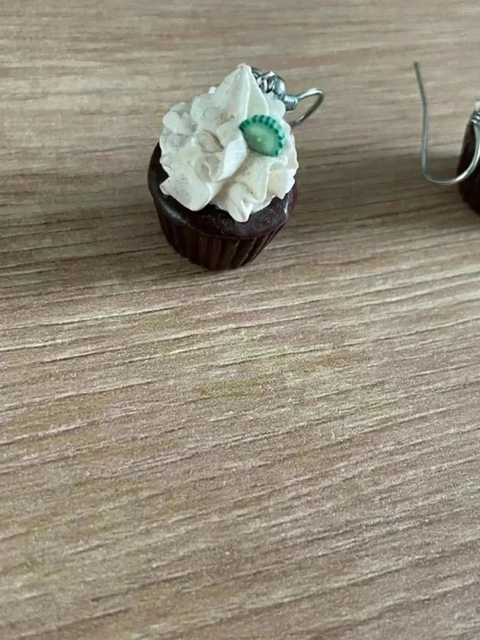 Boucle oreille cup pastèque 🍉 en fimo - photo numéro 2