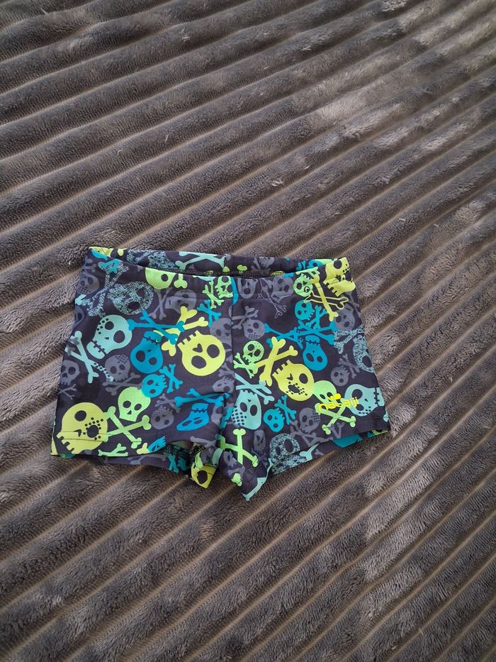 Maillot de bain 4/5 ans à motifs pour garçon - photo numéro 1