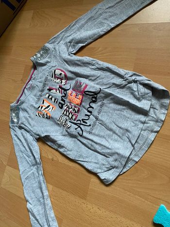 Pull fin « Wild and Free Animal » Gémo Taille 5 ans