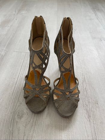 Talons