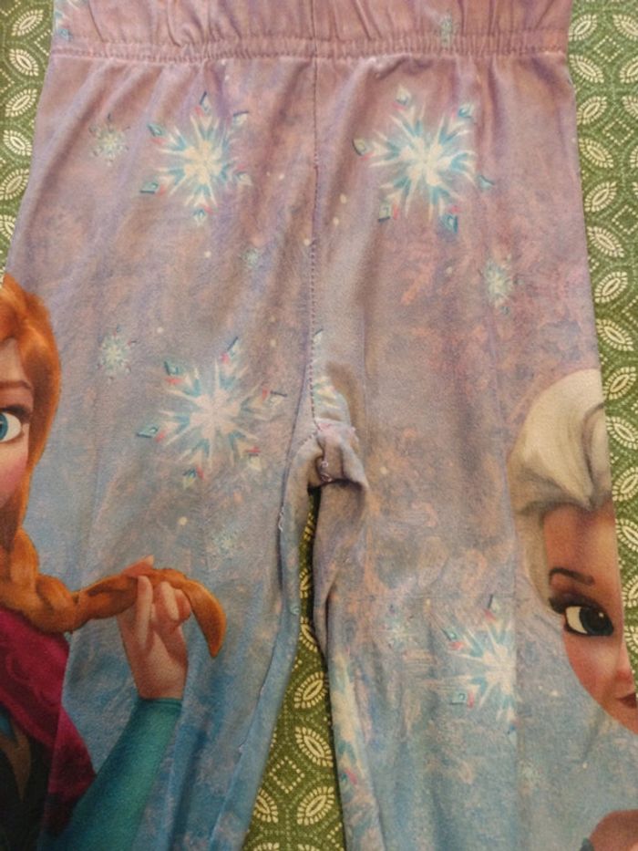 Lot vêtements fille Disney taille 3/4a - photo numéro 9