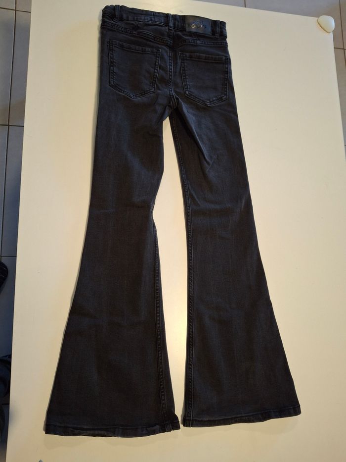 Vend ces 2 jeans Jennyfer taille 30 - photo numéro 3