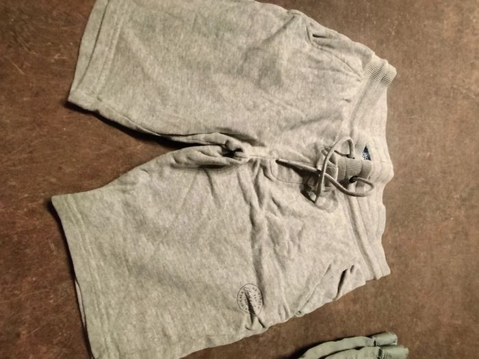 Lot de 3 bermudas en 16 ans - photo numéro 8